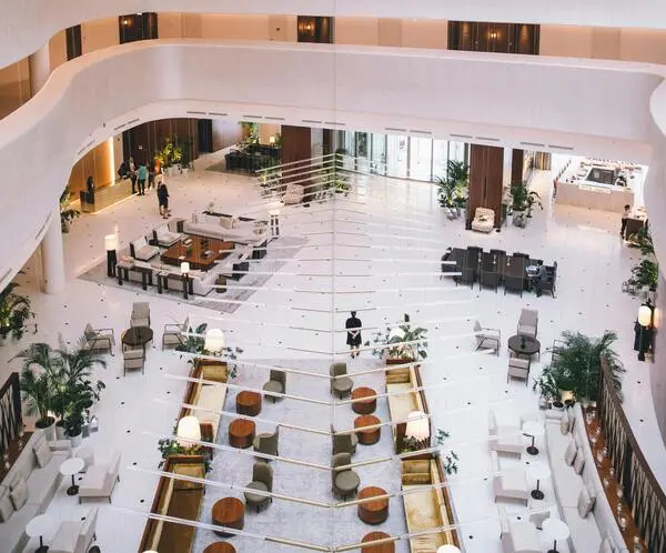Ekskluzywny penthouse hotelowy z panoramicznym widokiem